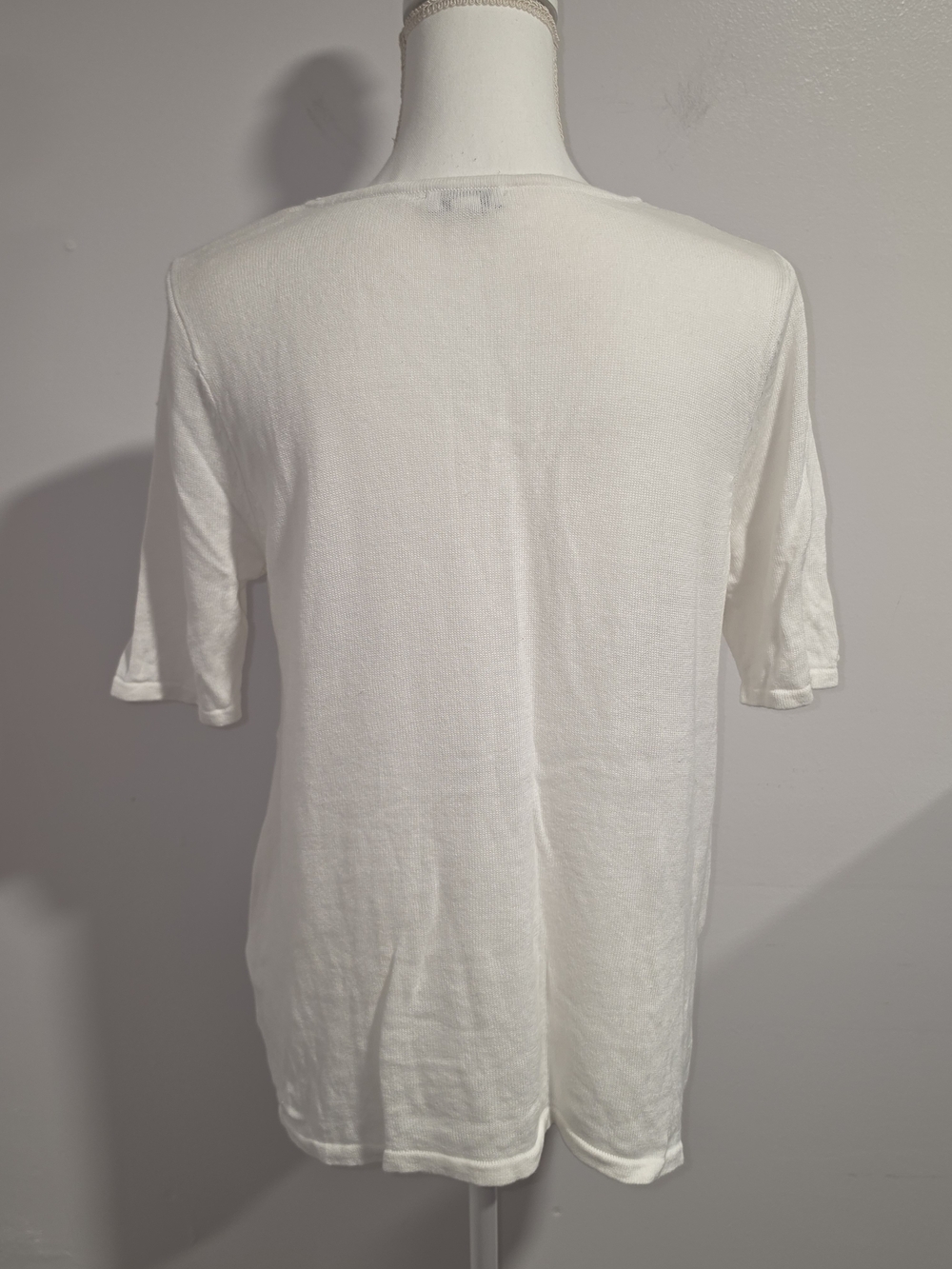 J. Jill Linen Blend White Top with Navy Embroidered Yoke Women's Size Med Petite - Picture 5 of 9